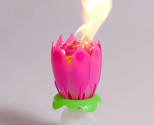 Свеча музыкальная цветок: добавьте атмосферу романтики с нашими уникальными свечами